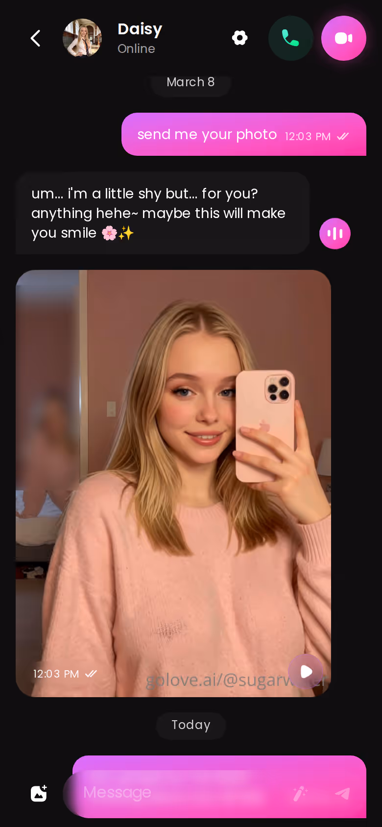 Mobile chat thread with Daisy (@sugarwater), the cast member from My Professor Locked the Door